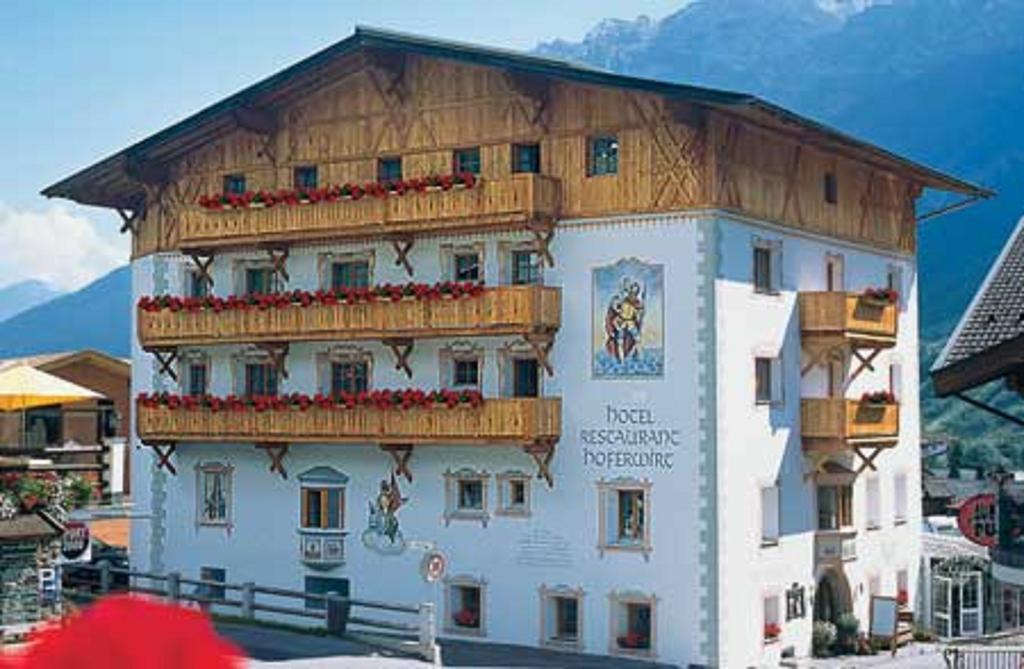 Hotel Hoferwirt นอยชติฟ อิม ชตูไปทัล ภายนอก รูปภาพ